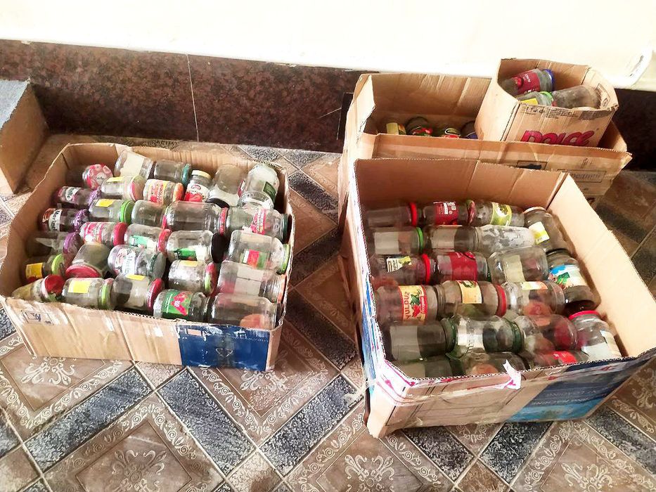 Продается банки разные