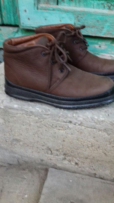 Ghete din piele naturala Hogan