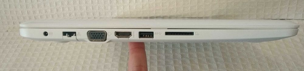 Лаптоп ASUS L502SA
