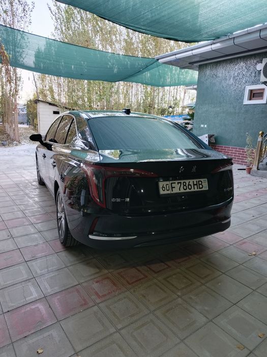 Hongqi eq m5 sotiladi!!!