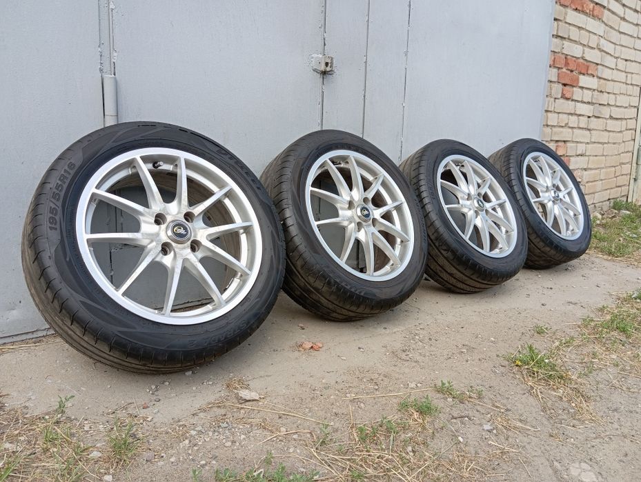 Диски с резиной на 16