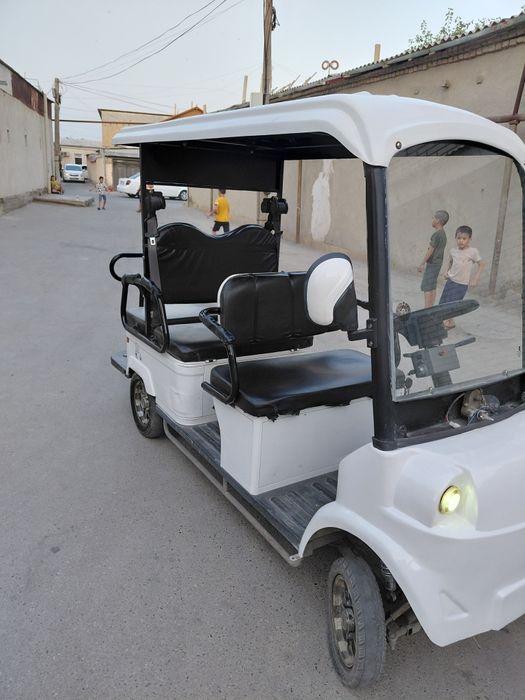 Golf car 2pazitsiya