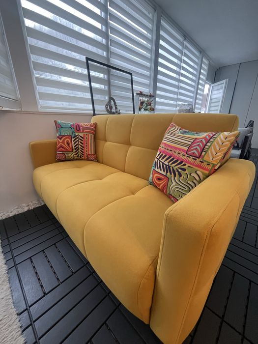 Vând canapea extensibilă