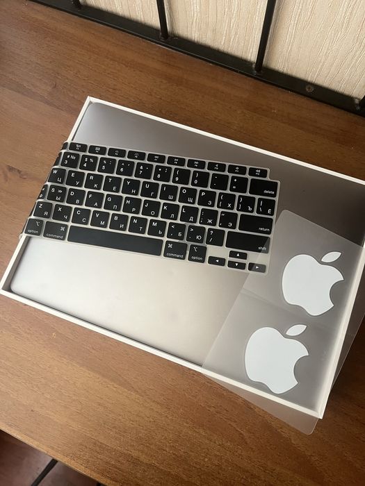 Macbook Air M1 256gb Хорошее состояние