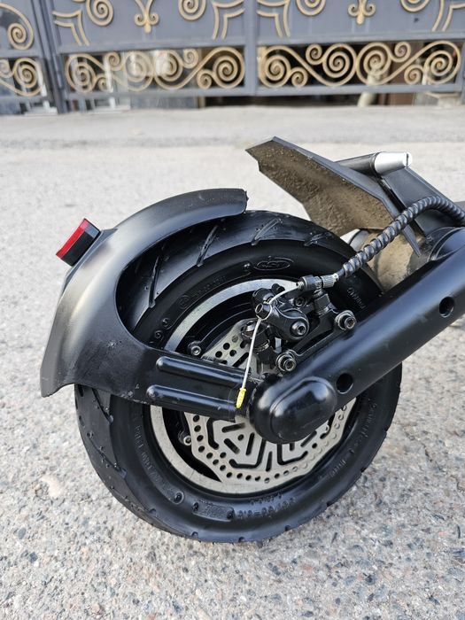 Kugoo g2 pro в идеальном состоянии.