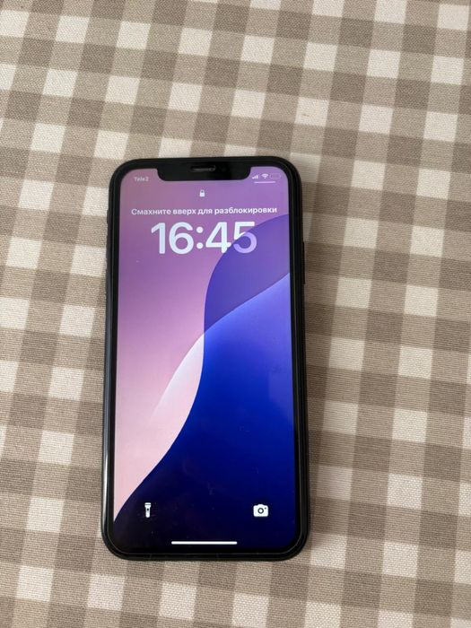 Iphone xr в хорошем состоянии