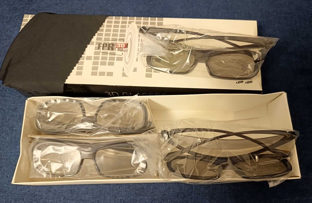 Set 4xOchelari TV 3D Glases FPR pasivi Sony LG Samsung Sharp noi cutie