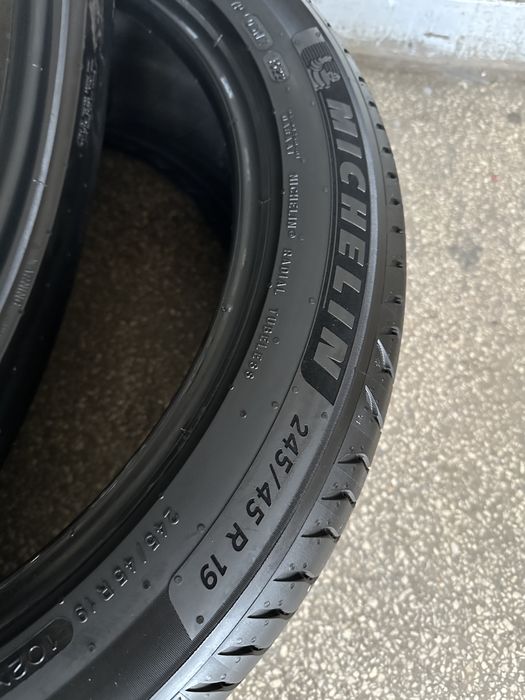 Anvelope vara 245/45/19 si 275/40/19 Michelin ca noi