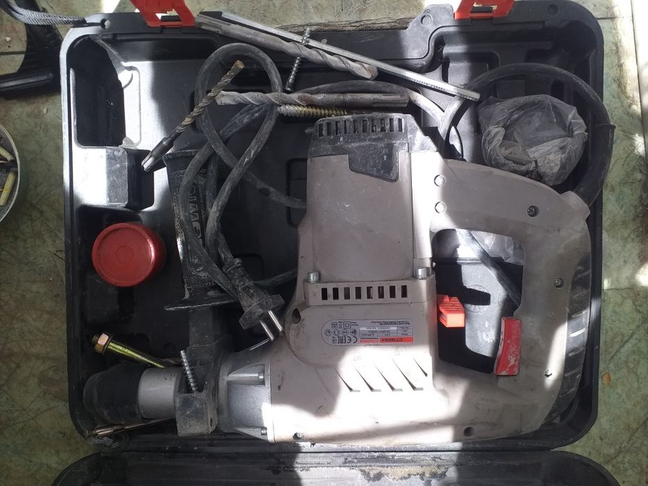 Продам перфоратор