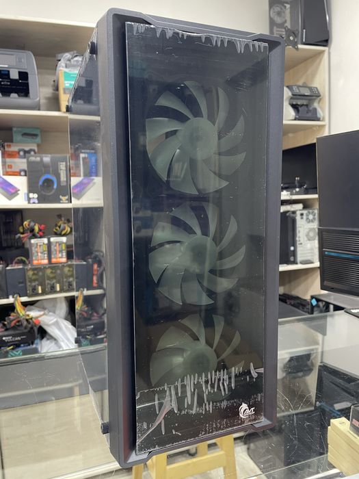 Arzon narxda Avt Gaming E1 Glass yangi Case