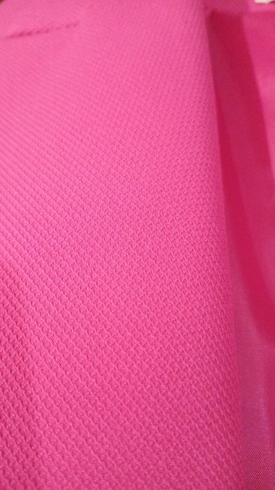 Женский костюм сатылады