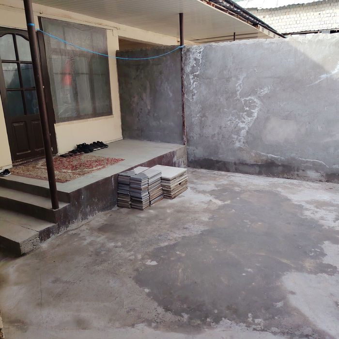 Uy sotiladi 7 massif GM zavoti togrisidagi maxalla 3xonali uy 1.4 soti