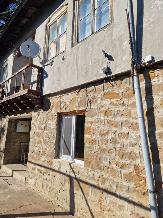 Продава се Къща в Павликени - 198 кв.м за 301 €/кв.м - Снимка #1