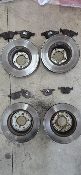 BMW E 61 Предни/Задни дискове