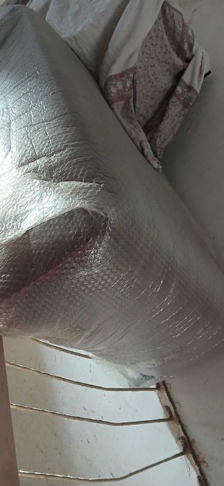 Продаю диван и новый пуф в упаковке