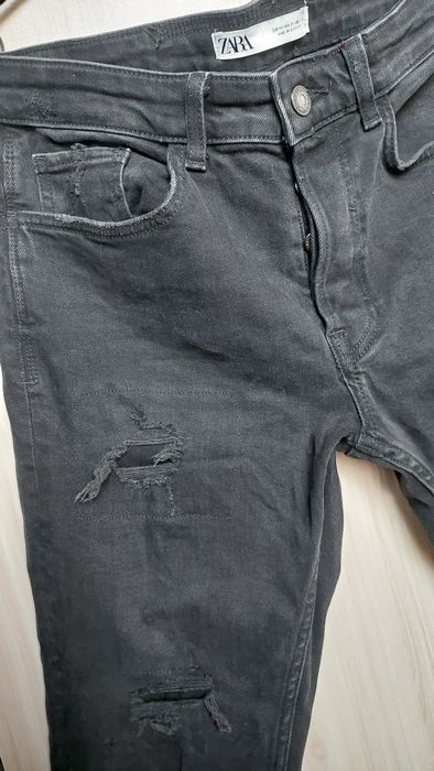 Чисто нови мъжки дънки зара