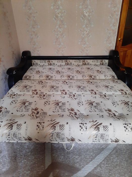 Продам диван б/у