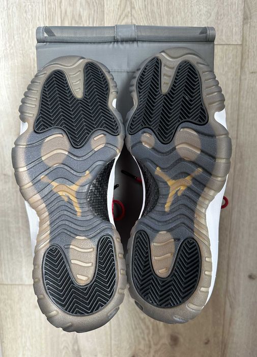 AIR Jordan Future Low