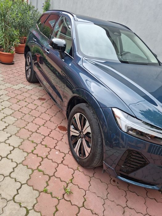 VOLVO XC60 2024 — imagine 3