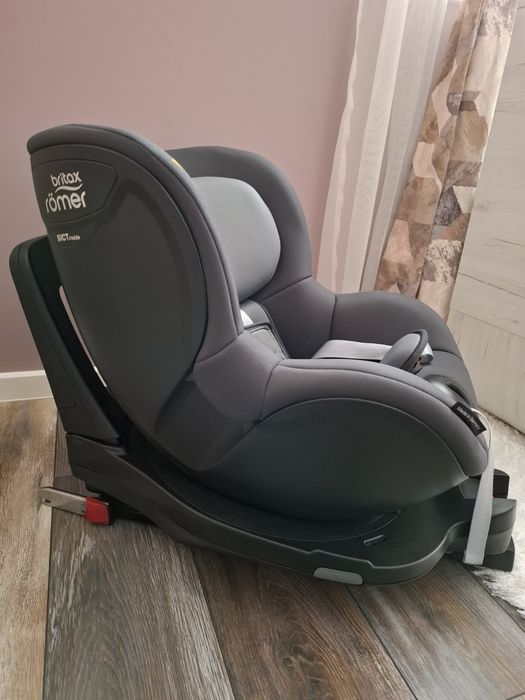 Продавам детско столче Britax Romer I size