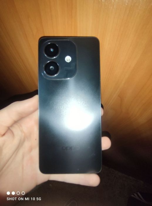 Продам телефон Oppo A3 12/256