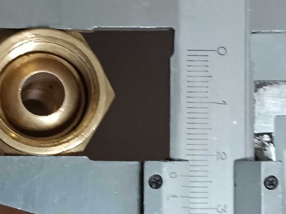 Продам штуцера латунный