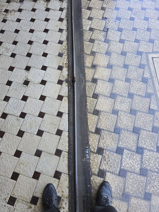 Мойка брусчатки, фасадов. Химчистка мебели, ковров. Уборка. Чистка