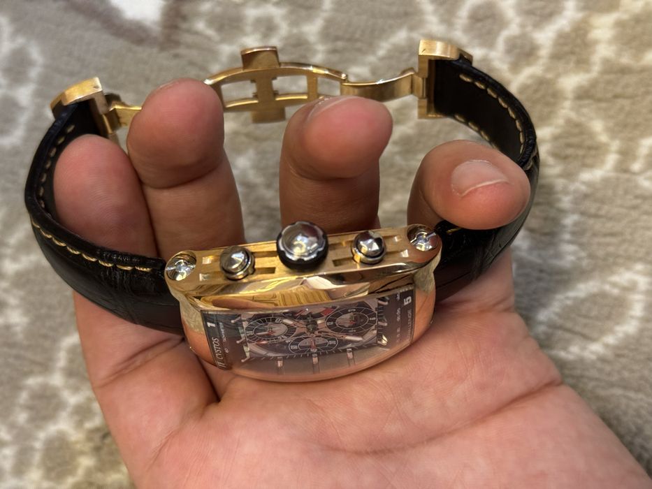 Cvstos challenge xrono gold 18к