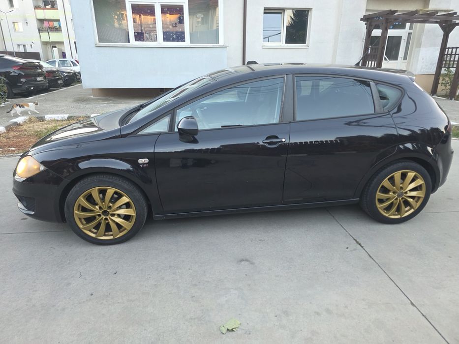 SEAT Leon 2011 — imagine 4