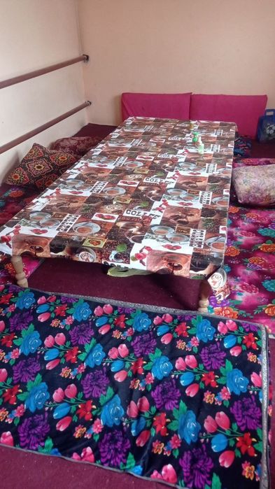 uy va choyxona sotiladi