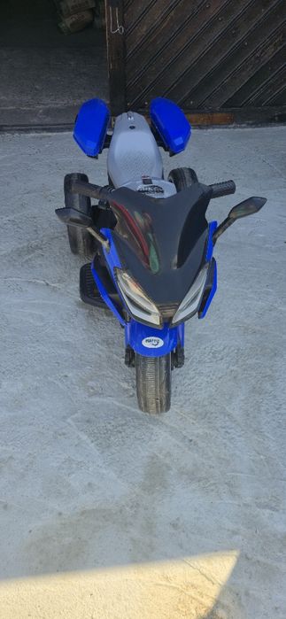 Mașinuță si motocicleta pentru copii