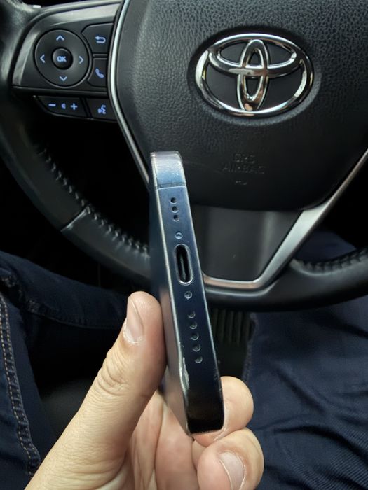 iPhone 15 pro 512 gb