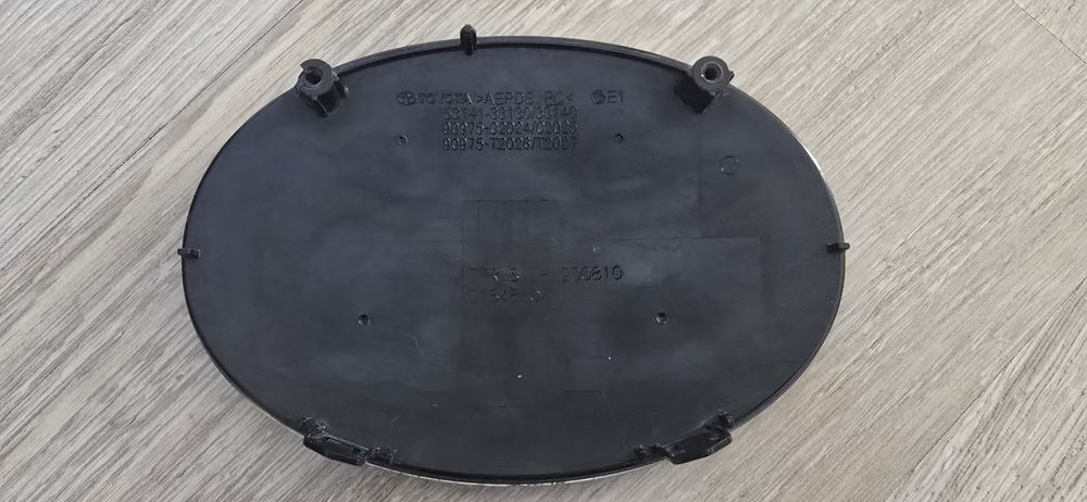 Emblemă față Toyota RAV4 2019+ Hybrid CU RADAR