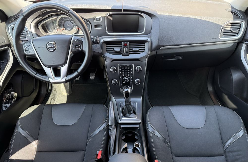 Volvo V40 D2 2018