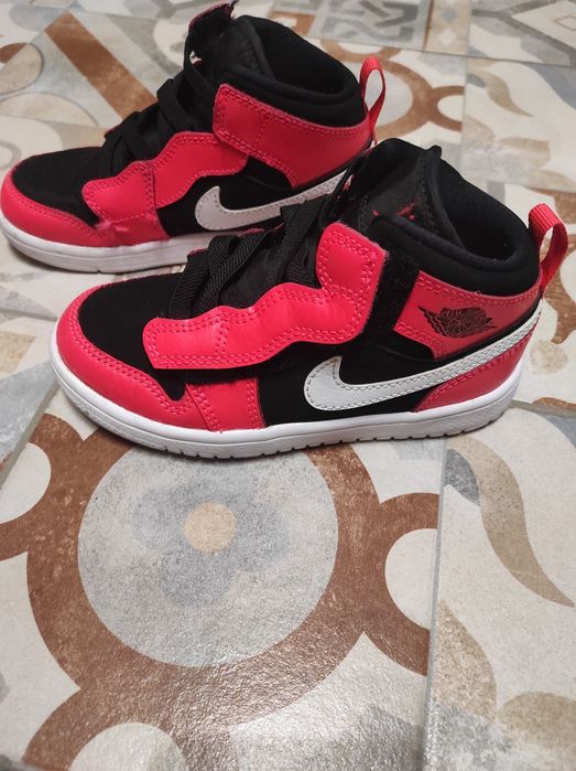 Детски кецове Nike Jordan номер 28