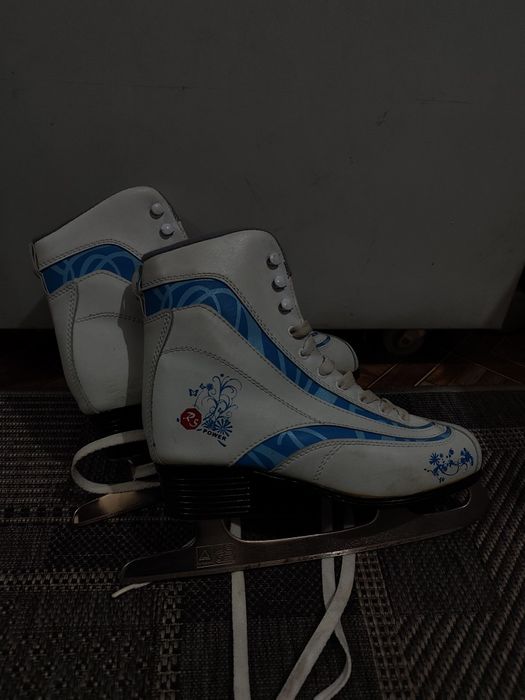 Коньки фигурные для катания