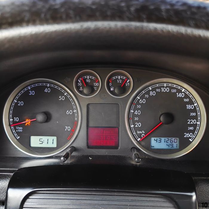 Volkswagen Passat, 2001, 2.8 л, в хорошем состоянии