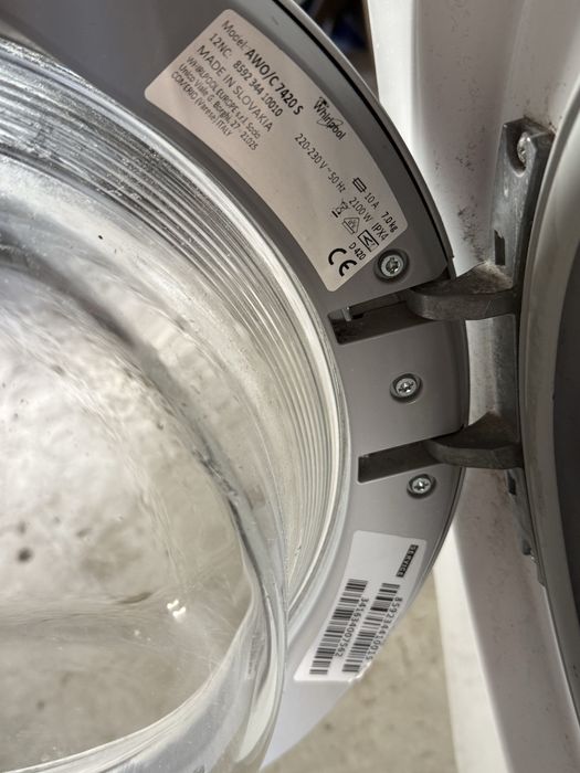 пералня ' WHIRLPOOL ‘AWO/C7420S