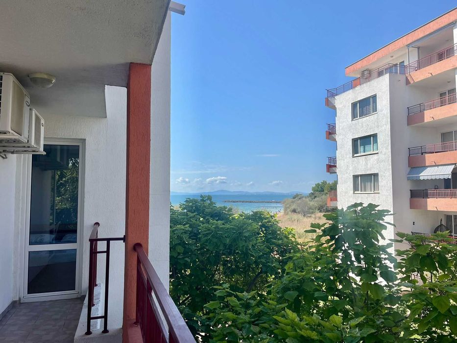 Продава се Двустаен апартамент в с. Равда, Област Бургас - 84 кв.м за 119 €/кв.м - Снимка #1