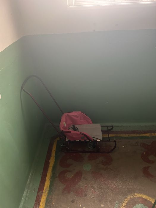 Продам санки Nika в идеальном состоянии