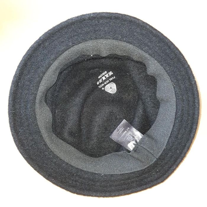 Pălărie eleganta cu floare - lana