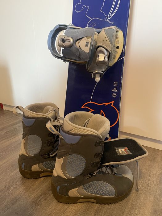 Echipament snowboard placa 155 legaturi booti pt 38