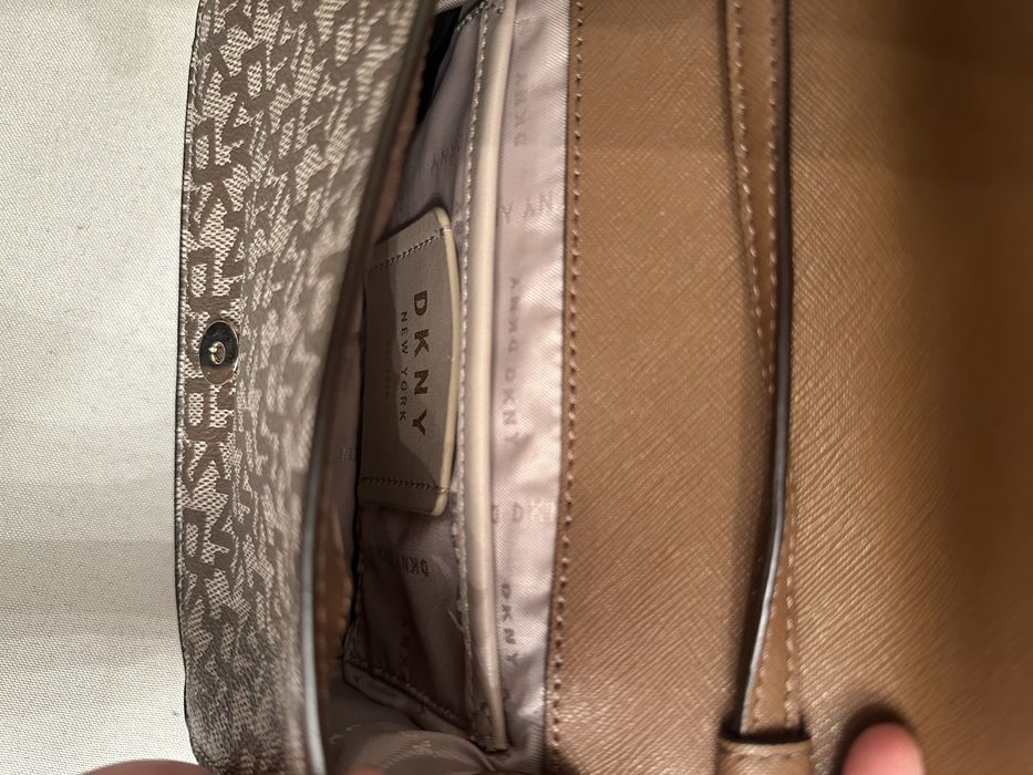 Сумка, бренд DKNY, оригинал