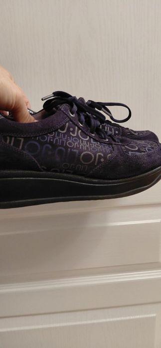 Кроссовки Jiu jo