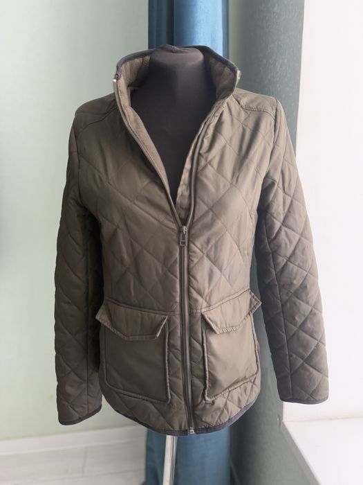 Куртки пальто продам