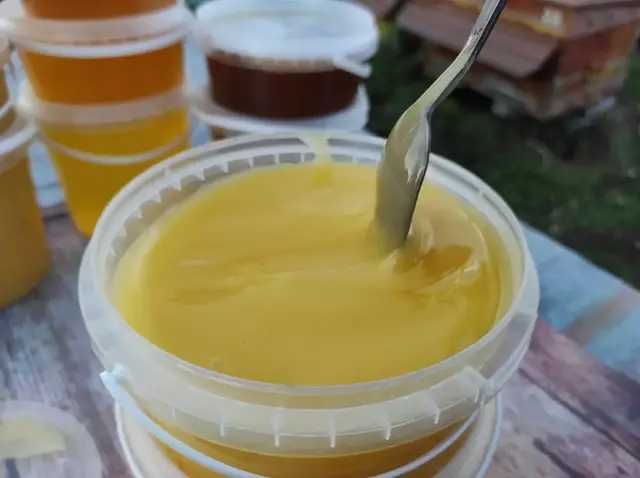 Натуральный домашний мёд