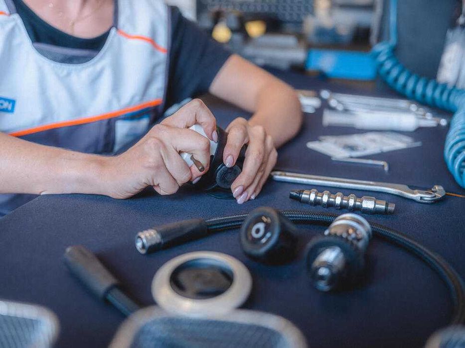 Service SUP și Caiac Decathlon – Reparații, Mentenanță și Verificare Echipament Nautic