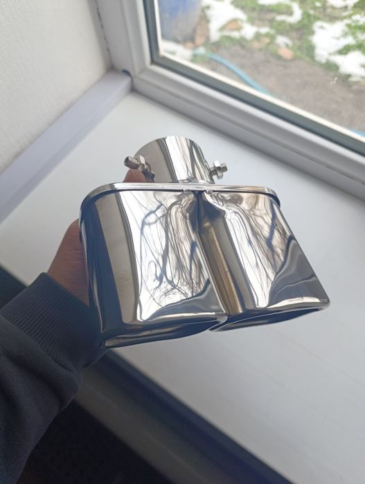 Насадки на глушитель двойные. Универсальные.