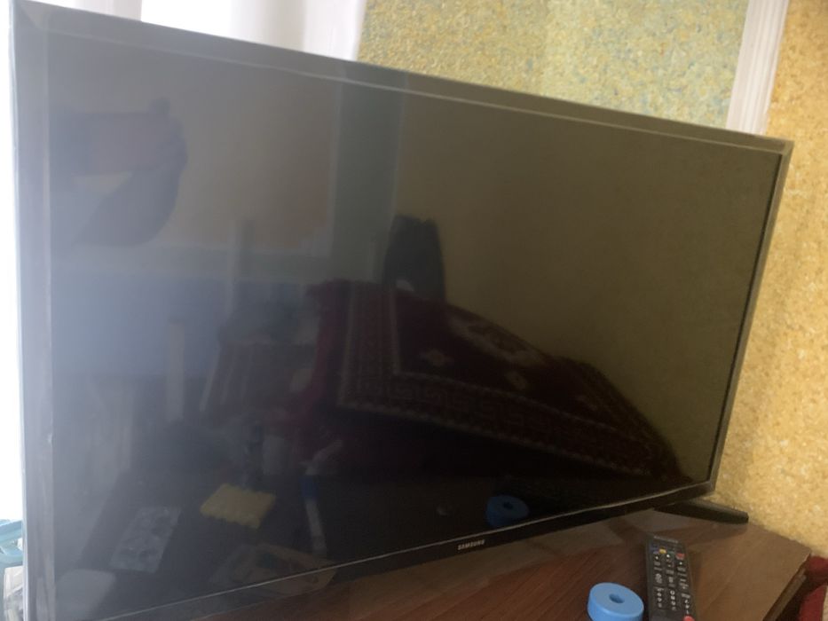 Samsung 32 tali xolati zor iwlidi 500 min