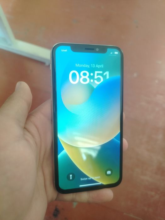 SROCHNA IPhone X Sotiladi